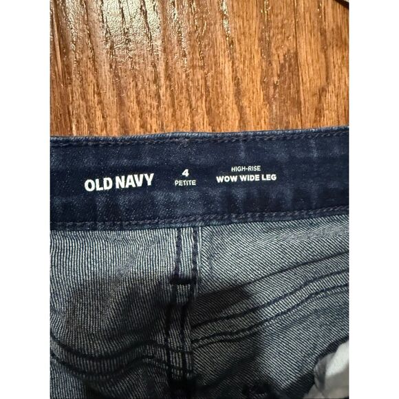 Old Navy Wow high rise wide-leg crop dark wash jeans size 4 petite - Picture 4 of 11
